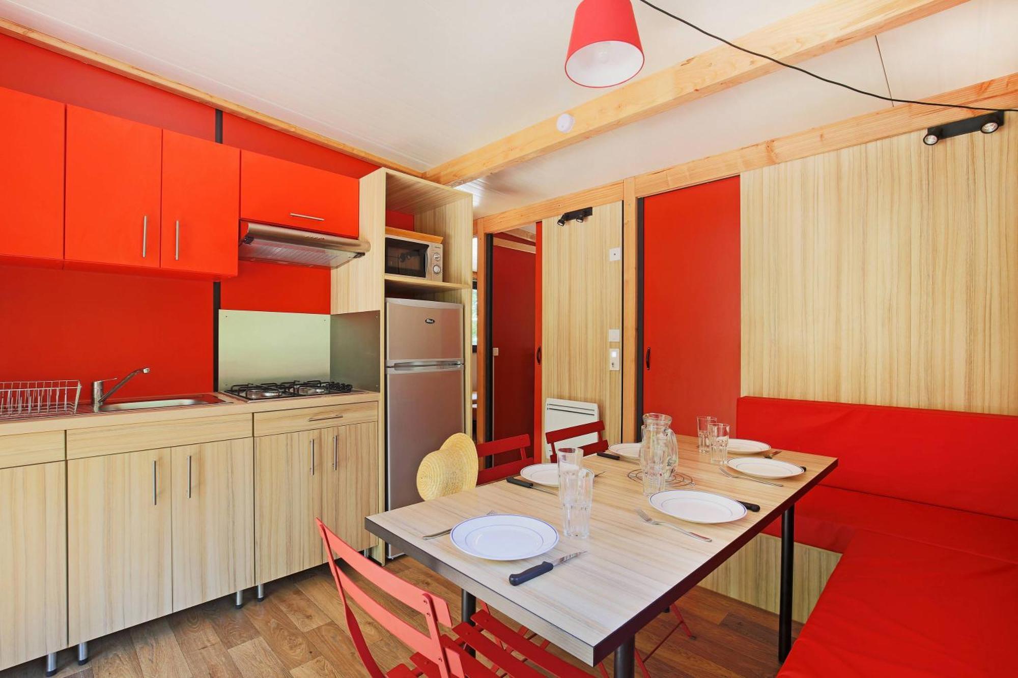Huttopia Pays De Cordes Sur Ciel Albi Rom bilde